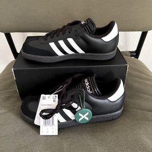 NWT Adidas Sambas Classic